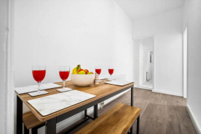 1 Bed Apartment Birmingham Resorts World NEC BHX